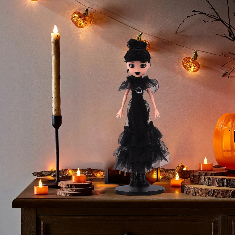 Halloween Ornaments Premium Accessories Handheld Model Dolls Black Gothic Gown Doll Wednesday Collectibles for Home Decor 2024