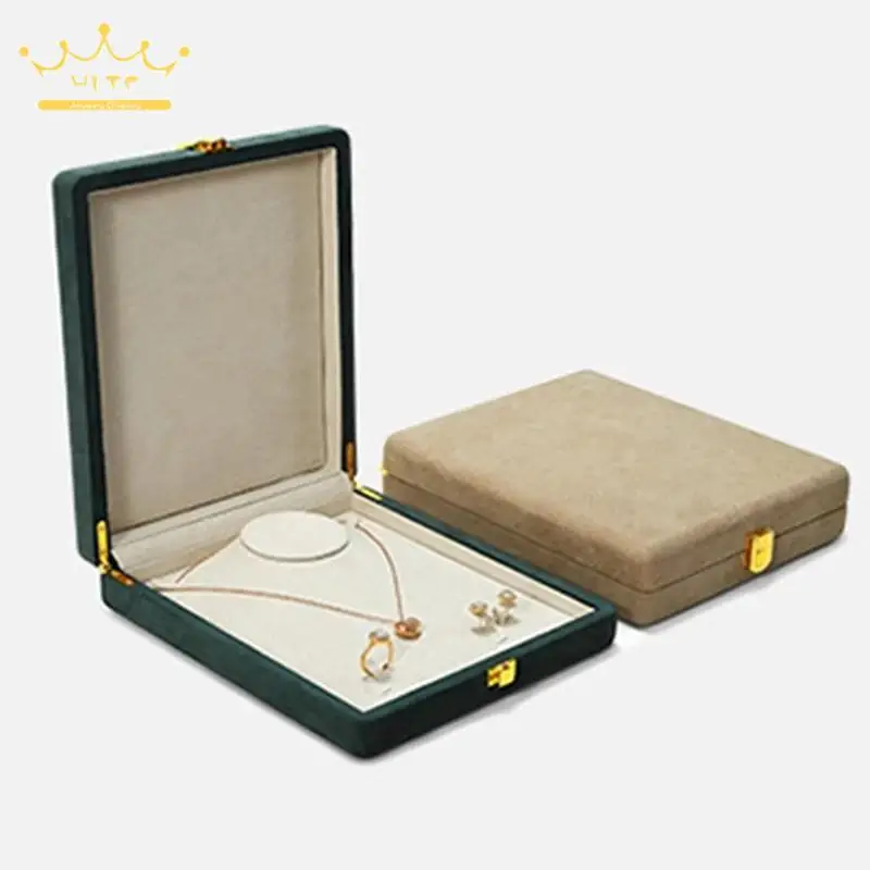 

Microfiber Jewelry Organizer Gift Box Set Jewelry Packaging Box with Metal Lock Buckle Large Boxes for Pearl Necklace Earrings