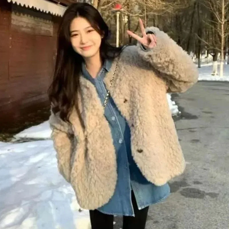 

2025 женская модная куртка из овечьей шерсти с длинными рукавами, корейская женская однотонная плюшевая куртка, осень-зима, женское высококачественное пальто из искусственного меха