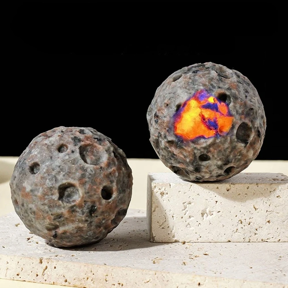1PC Yooperlite Syenite Sphere Glowing Under UV Natural Sodalite Polished Gemstone Crystal Mineral Ball Meteorite Planet Decor