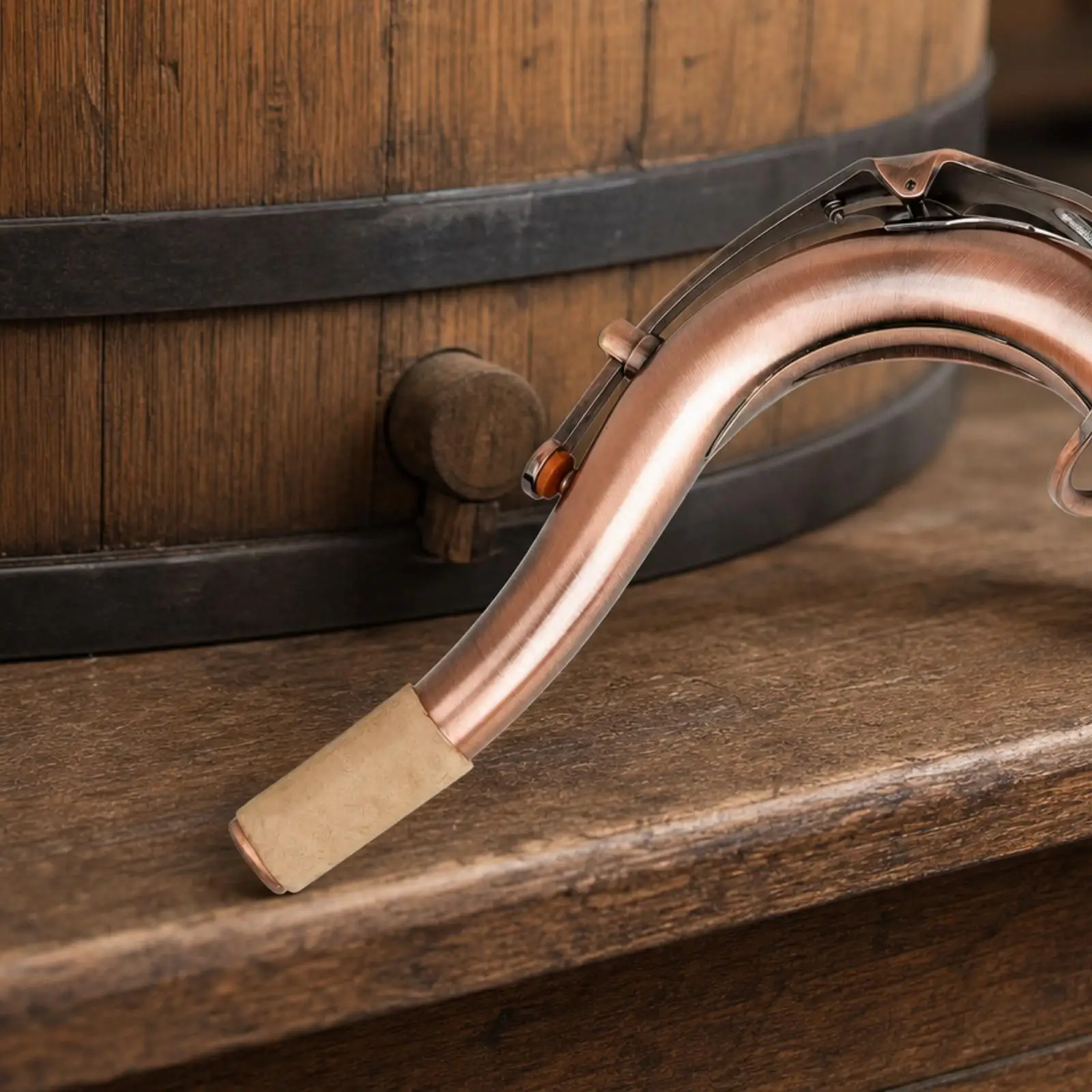 Hand Polished Brass Saxophone Neck for Tenor Instrument with Curved Swan Shape and Cork Fittings