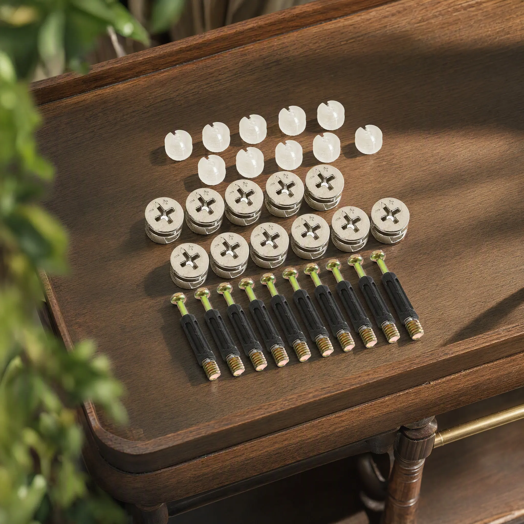 10 مجموعات من قطع التثبيت الجا - مراجعة Furniture Hardware Threaded Inserts وسعره