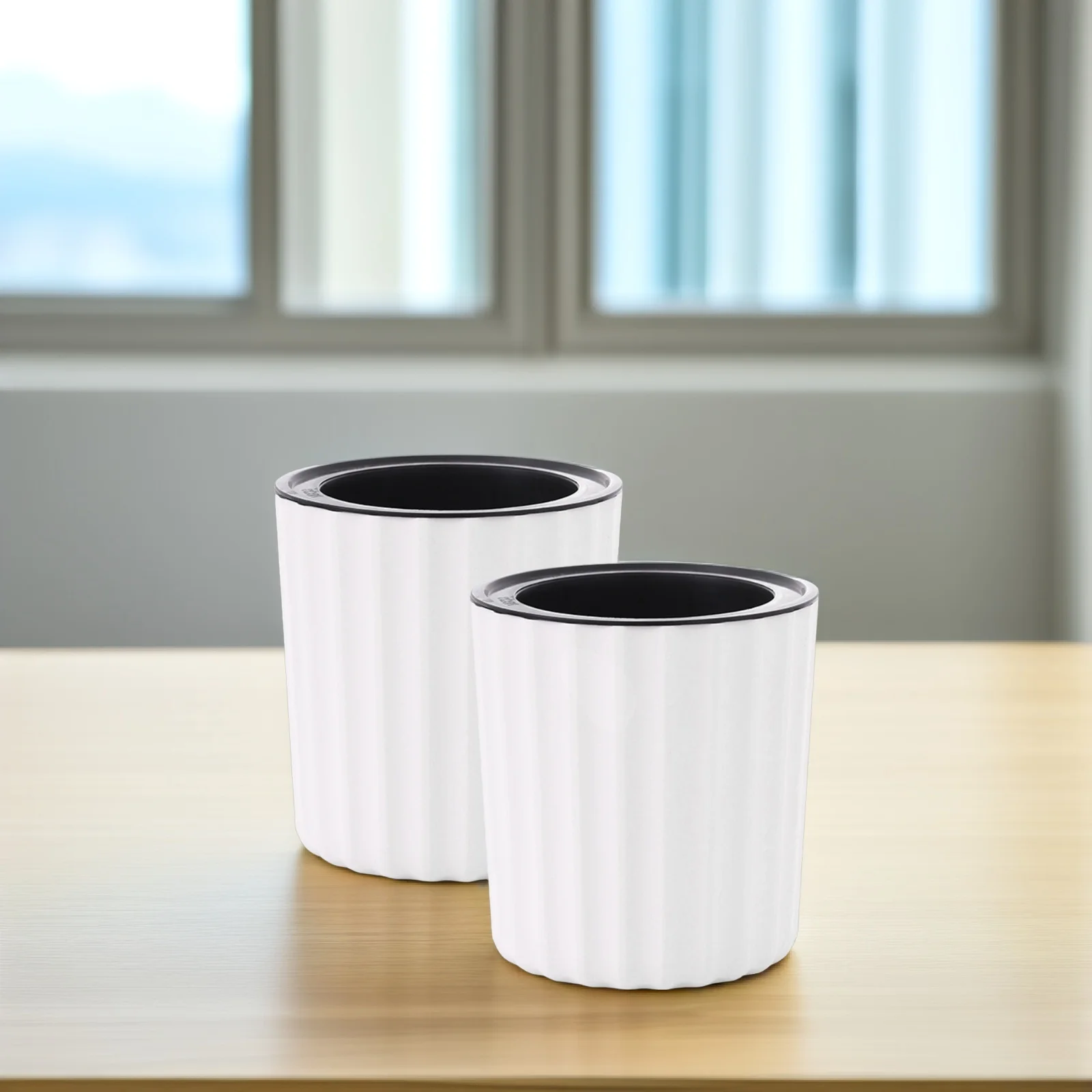 

2pcs Self Watering Planters Decorative Plastic Flower Pots Indoor Outdoor Durable Succulents Watering Pot With Cotton Rope For