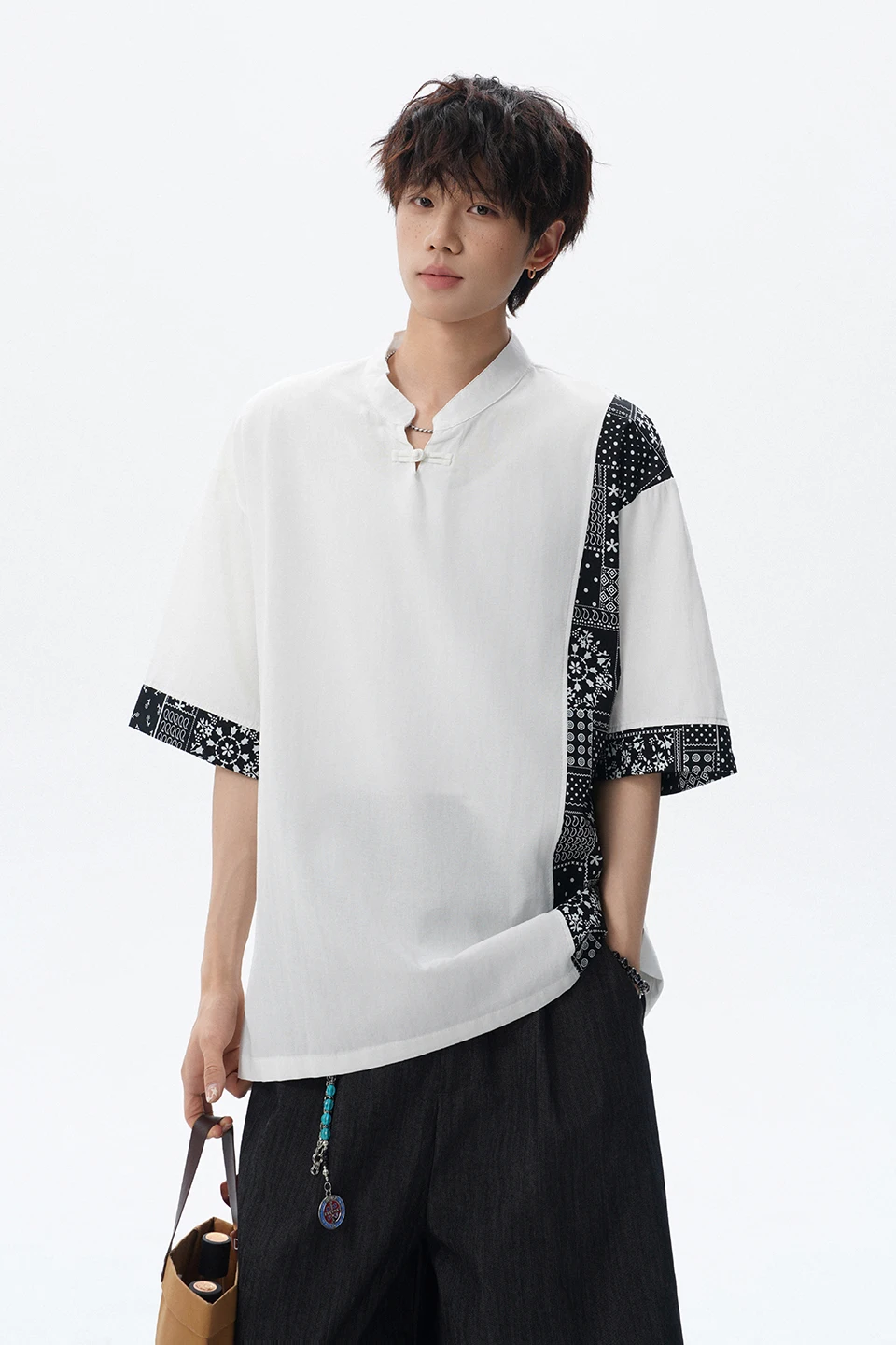 2026 Summer Men's Short-Sleeved Silk-Linen T-shirt in Large Size with Button Closure and Cotton-Linen Tang Suit