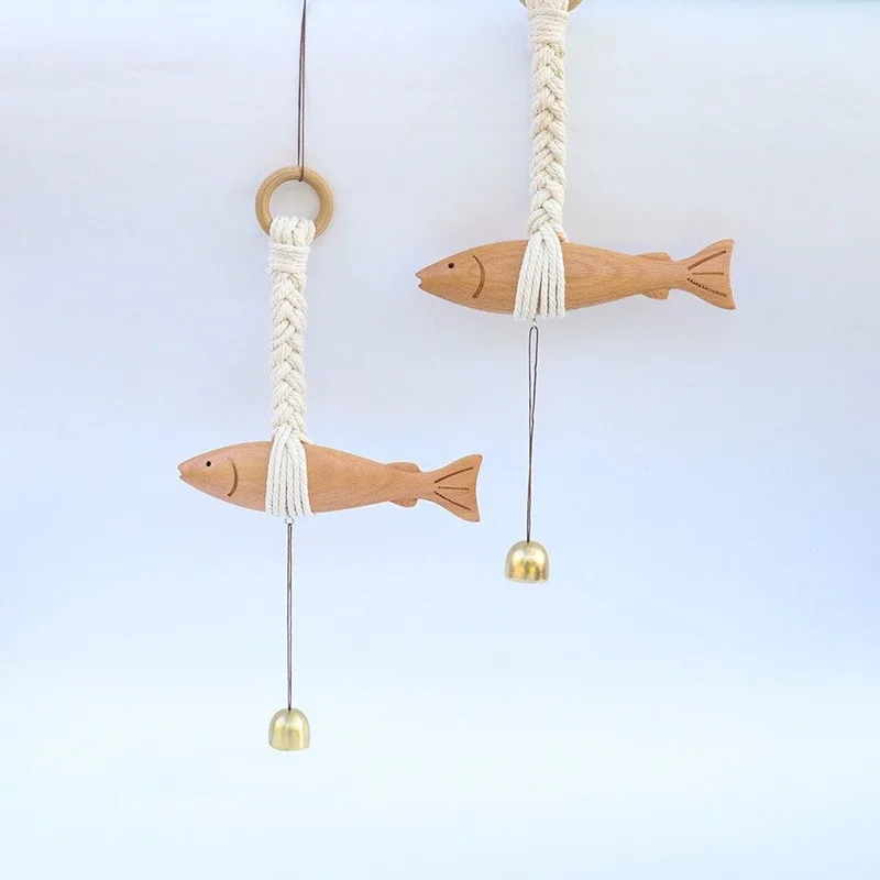 

Hand Carved Beech Wood Simulation Fish Doorbell Entryway Hanging Ornament Nordic Home Decor Car Windchime Gift
