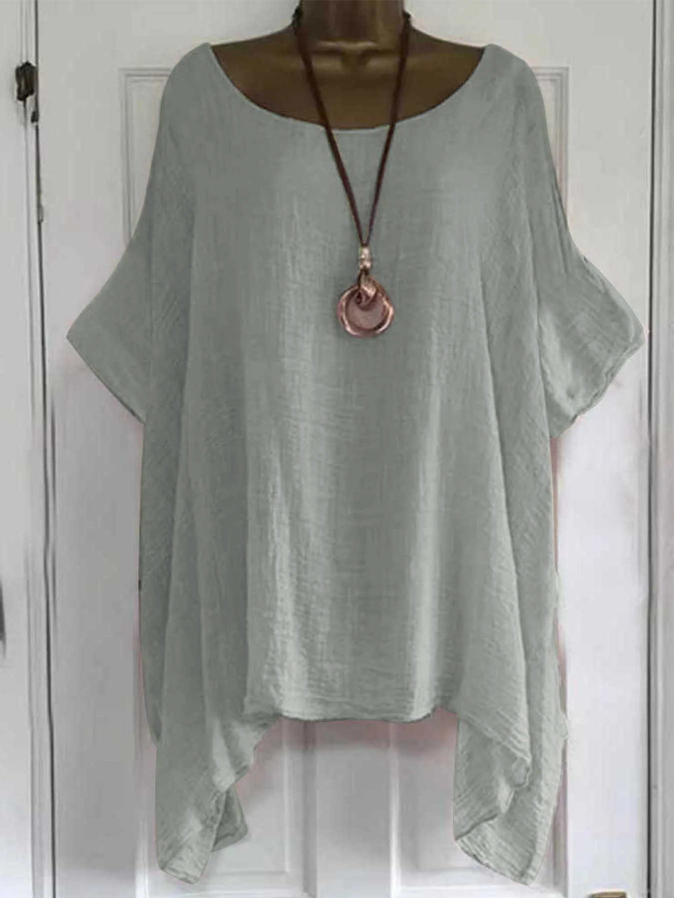 

Plus-size women's solid color crew neck short-sleeve irregular top T-shirt