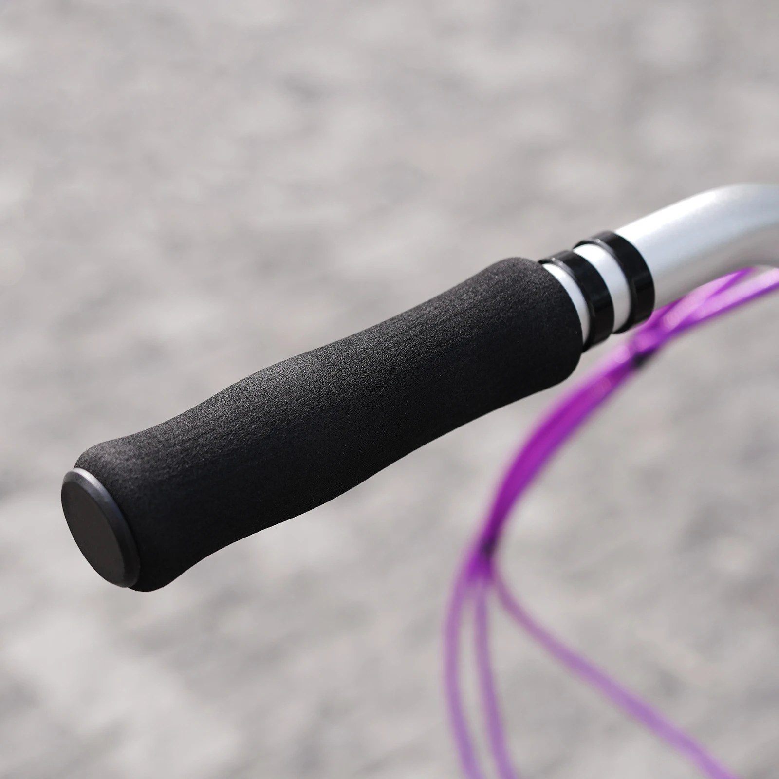 Lightweight Bike Accessories Shock Absorbing Handlebar For Wet Weather Cycling 7.5*3.5*14.1cm Shock Absorbing Bike Grips