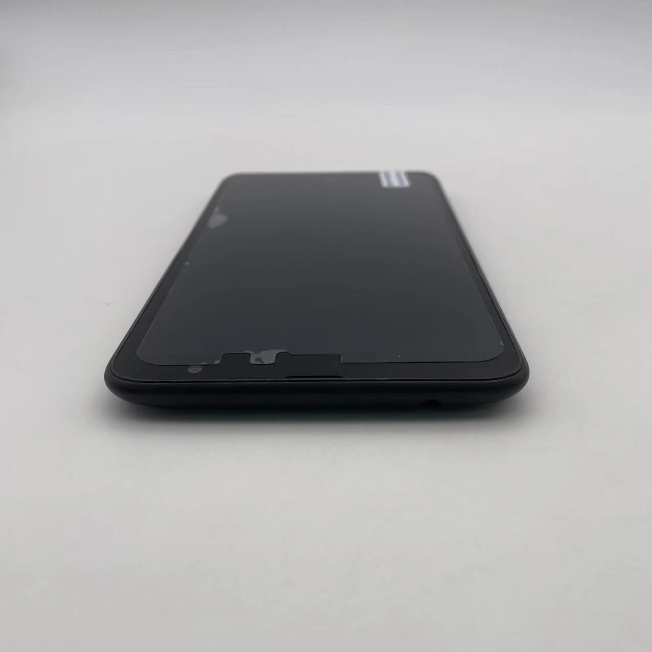 هاتف Lumia 1320 أصلي غير مقفول بشريحتين GSM 900/1800 مزود بتقنية البلوتوث WLAN مقاس 6.0 بوصة وذاكرة وصول عشوائي 8 جيجابايت وذاكرة وصول عشوائي واحد صنع في فنلندا