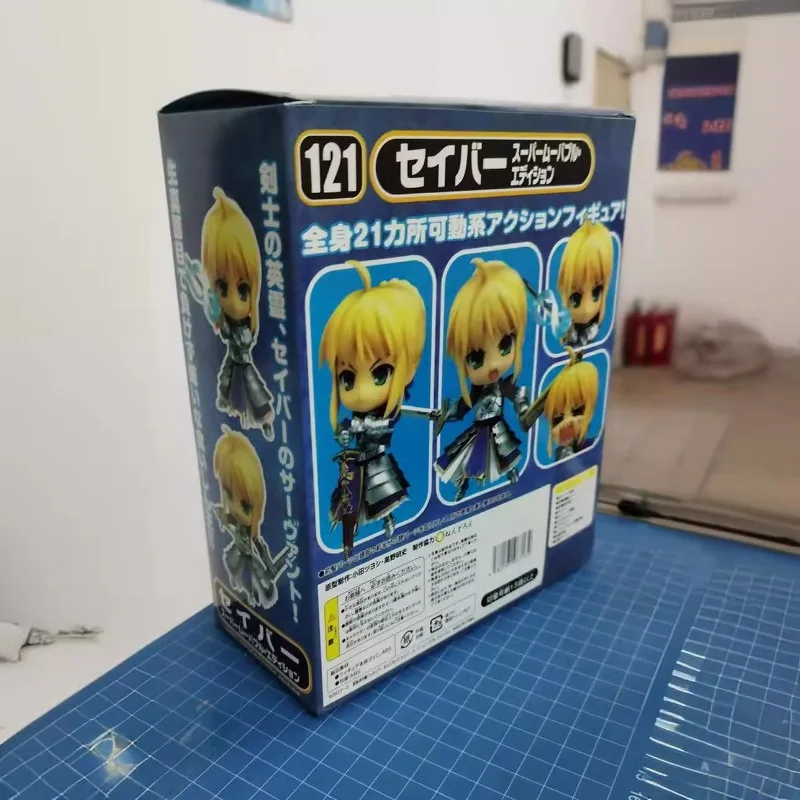 

Fate/Stay Night #121 Saber Anime Collectible Figure 10cm Super Movable Q Version with Face Swap Boxed