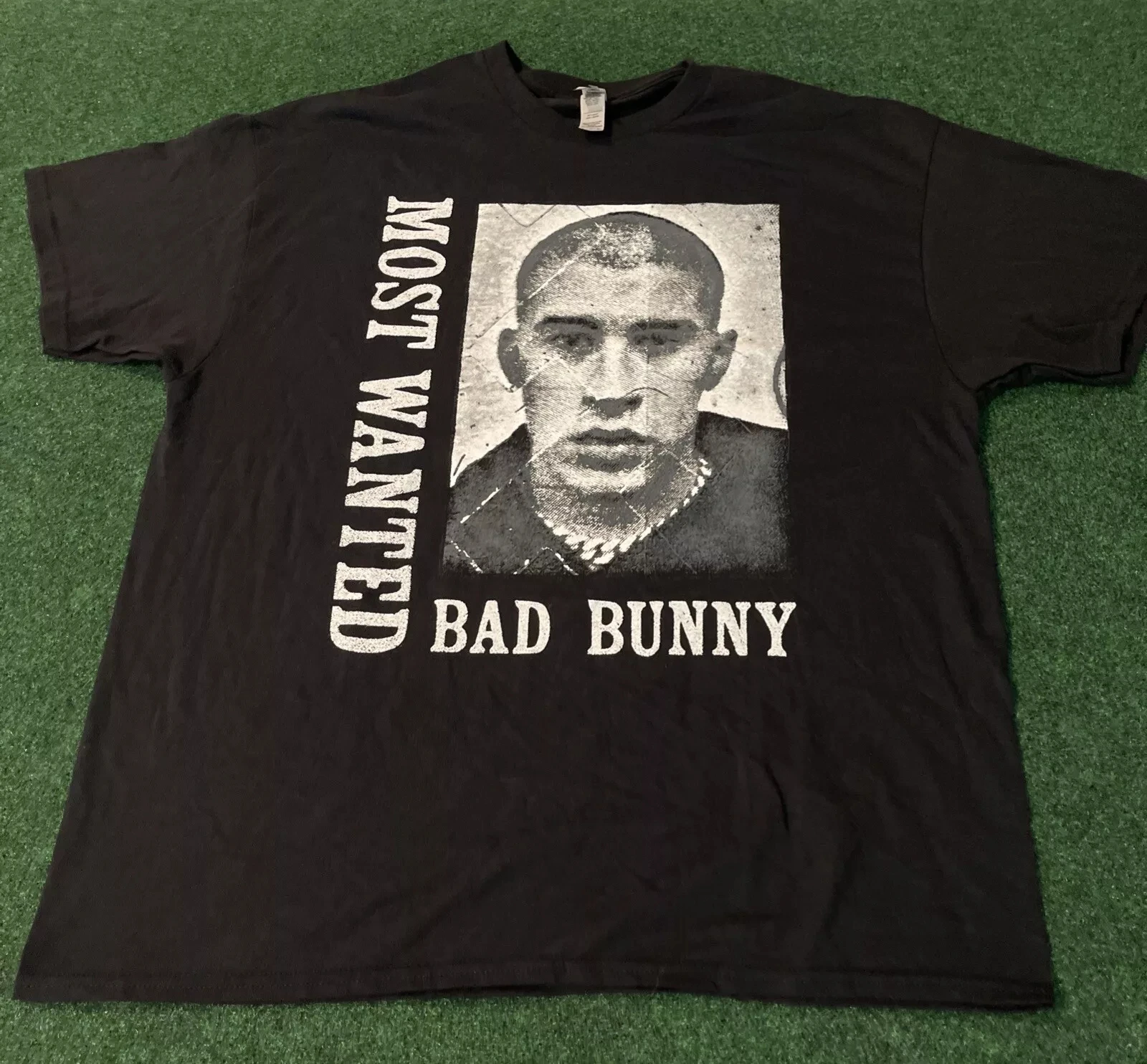 تي شيرت Bad Bunny 2024 Most Wanted Tour تي شيرت أسود للرجال للحفلات الموسيقية الأمريكية للرجال والنساء قمة الهيب هوب للشارع #1