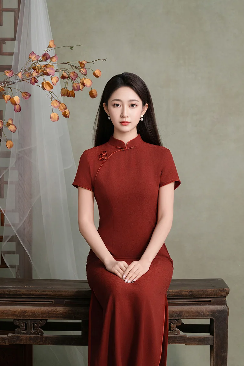 

Красное платье-ципао 2026: Новинка для вечеринок и помолвок, улучшенный китайский стиль, ретро, элитное свадебное платье