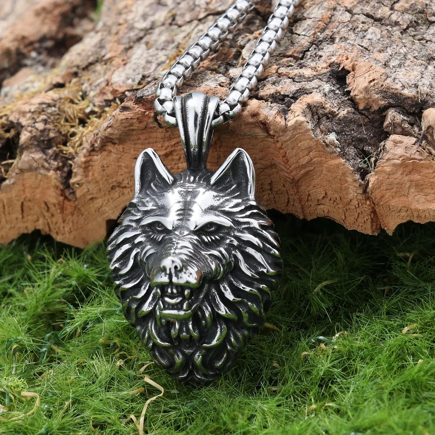

Retro Stainless Steel Wolf Head Pendant For Men's Hip-Hop Punk Style Animal Series Stainless Steel Jewelry