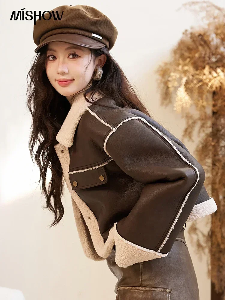 MISHOW Lamb Wool Short Faux Fur Coat Winter Women 2023 Fur Integrated Retro Thick Warm Motorcycle PU Leather Jacket MXC52W0227