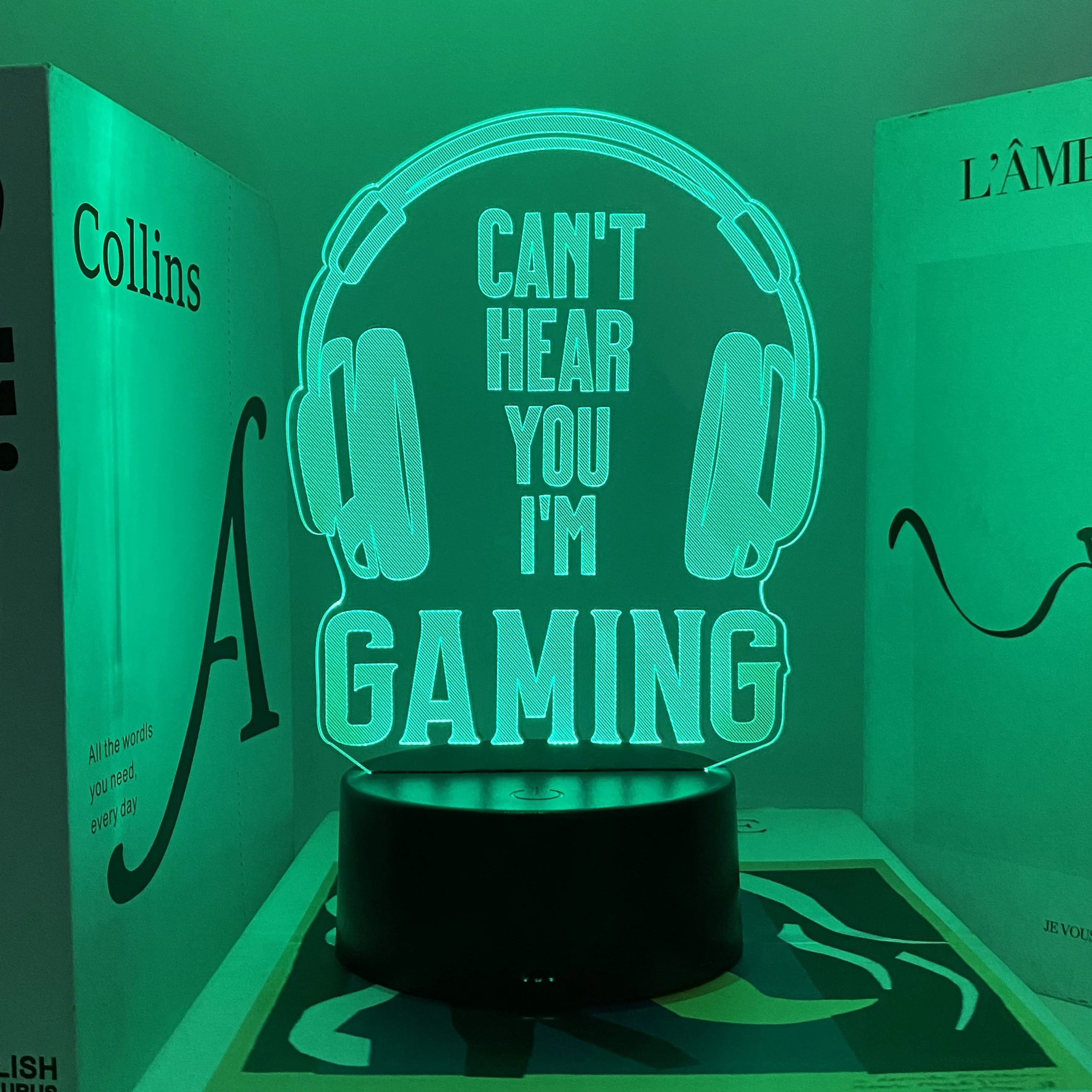 1-delig met koptelefoonpatroon versierd LED-licht, USB-plug-in nachtlampje, een cadeau voor gamers. Festival- en verjaardagscadeautjes.