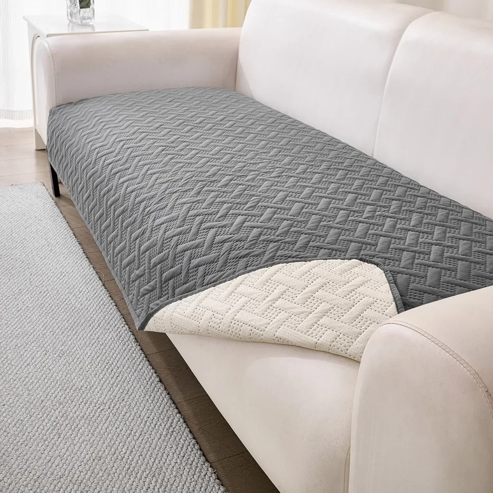 Pet Sofa Cover Scratch-Proof Mat Grey Geometric Quilted Furniture Protector Universal 70x70cm Armrest Backrest Sofa Towel