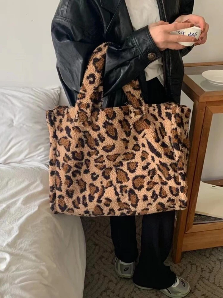 

Fall Winter Plu Tote Bag Commuter Large Capaci oulder Bag Leopard Print Casual Simple Sle Women's Bag Soft Handle