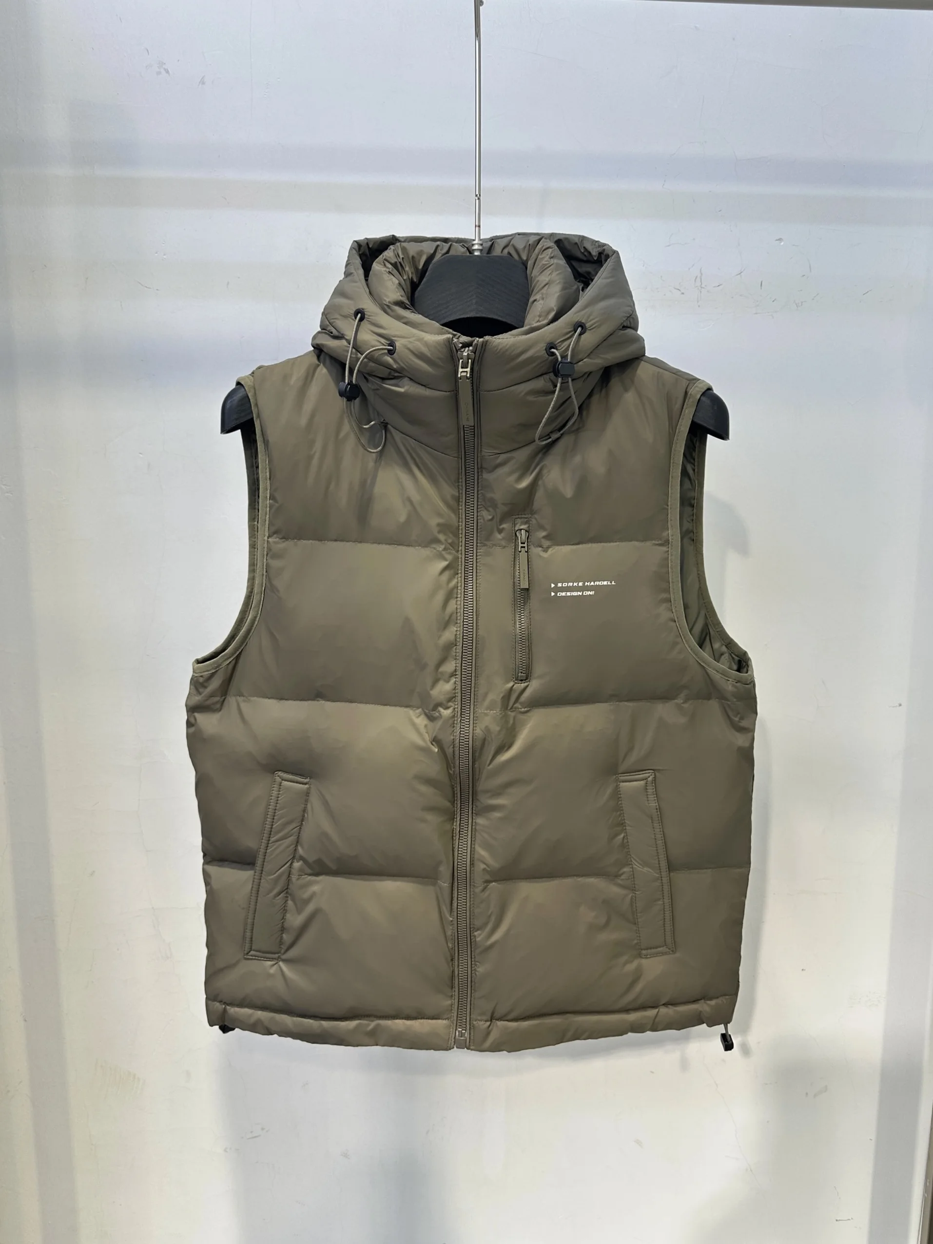 New Thiened down Cotton Vest Men's 2025 Winter Trend Hooded Cotton Jaet Casual Cold Resistant Versatile oulder Pad