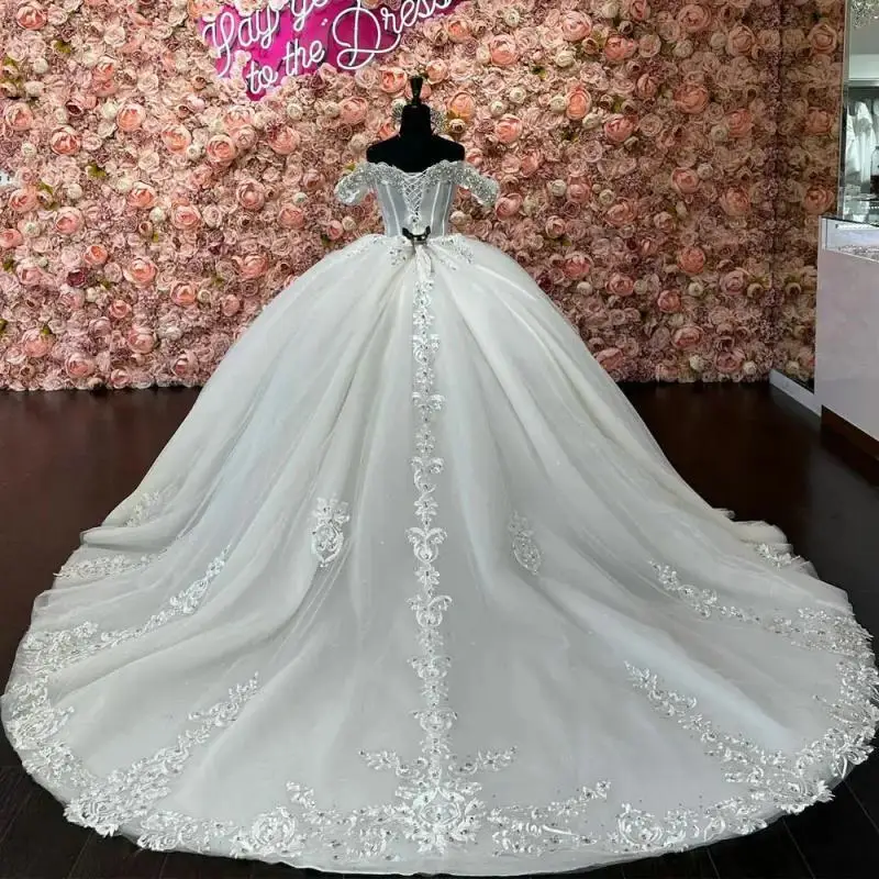 Vestido De baile De Quinceañera, vestido De fiesta De graduación con hombros descubiertos, Vestidos De Quinceañera De lujo, Vestidos De tul con cuentas dulces 15