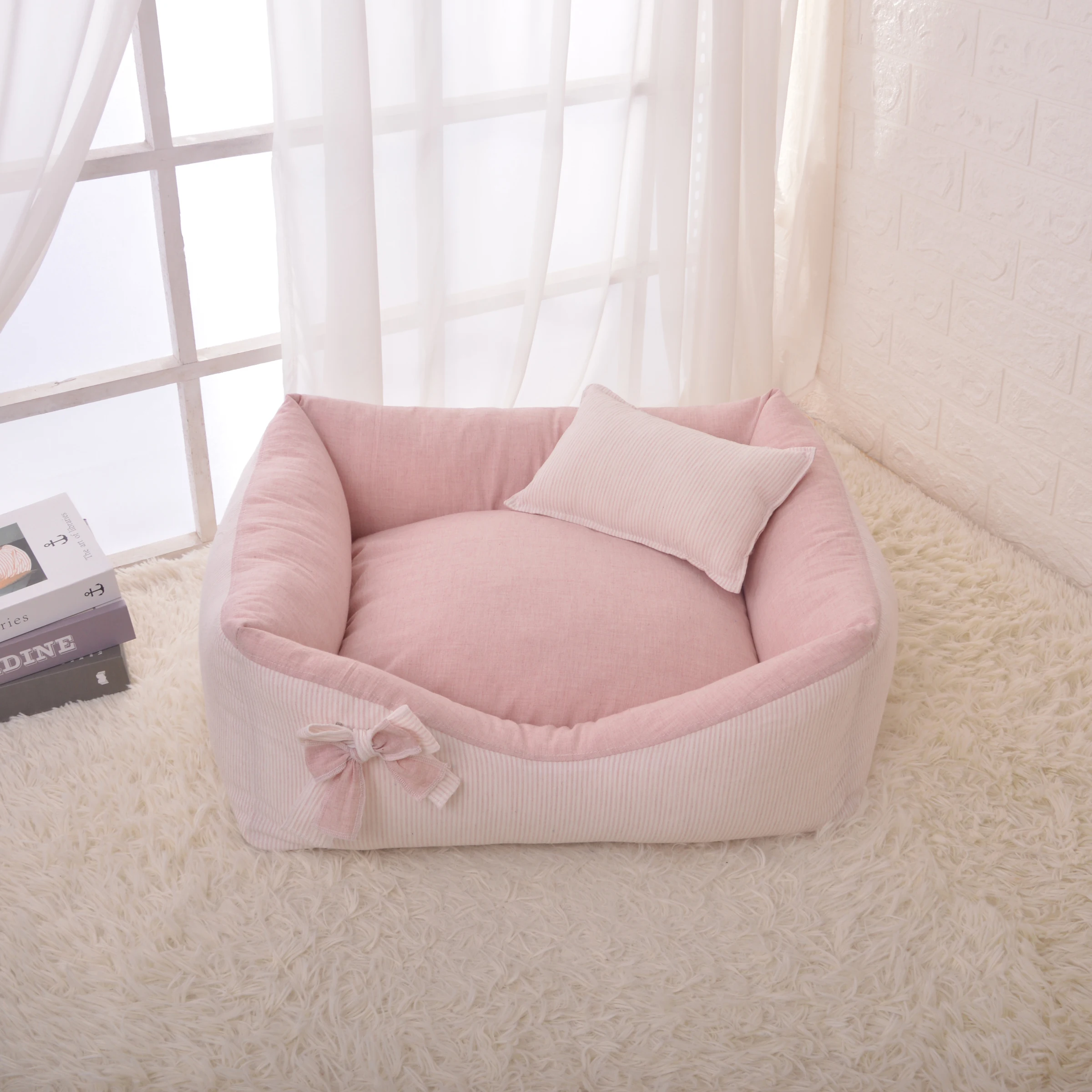 Pink Dog Kennel V-Shaped Pet Square Bed Cotton And Linen Texture Puppy Comfortable Nest