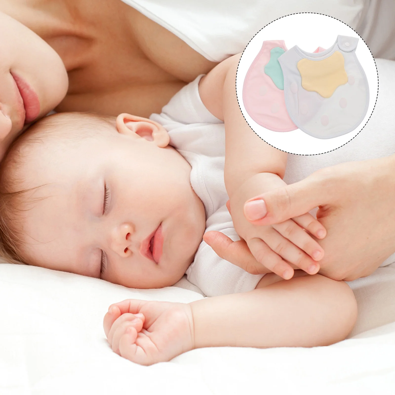 

2Pcs Baby Strawberry Bibs Comfortable Breathable Cotton Newborn Bibs for Feeding Drooling Absorbent Infant Supplies