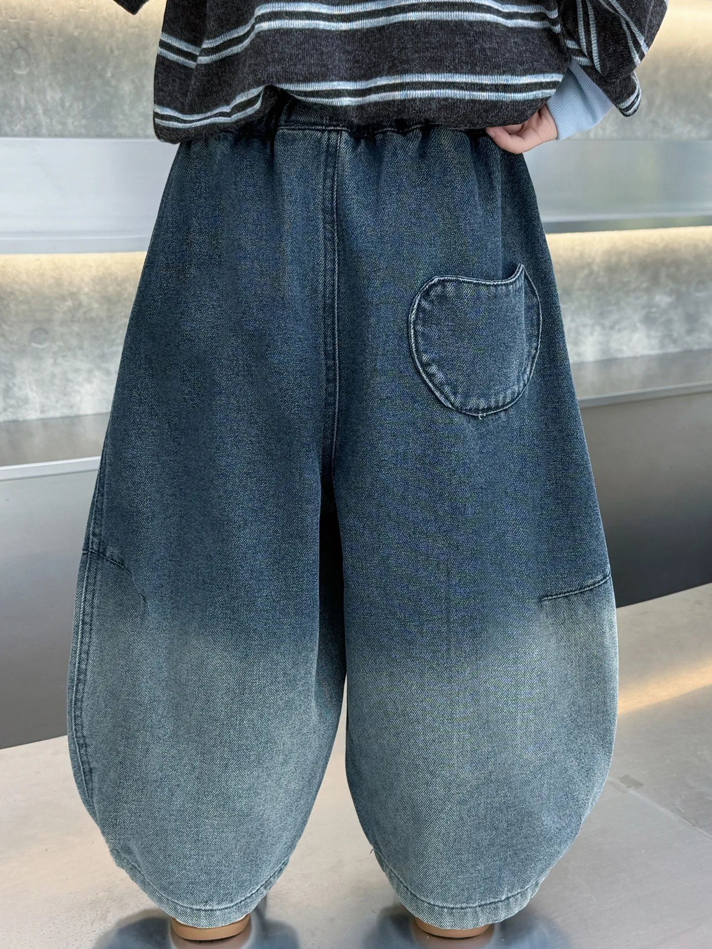 Teenage Boys Baggy Jeans Casual Loose Patchwork Denim Pants Straight Fit Elegant Children Jeans Trousers New Design 2-11 Years 4