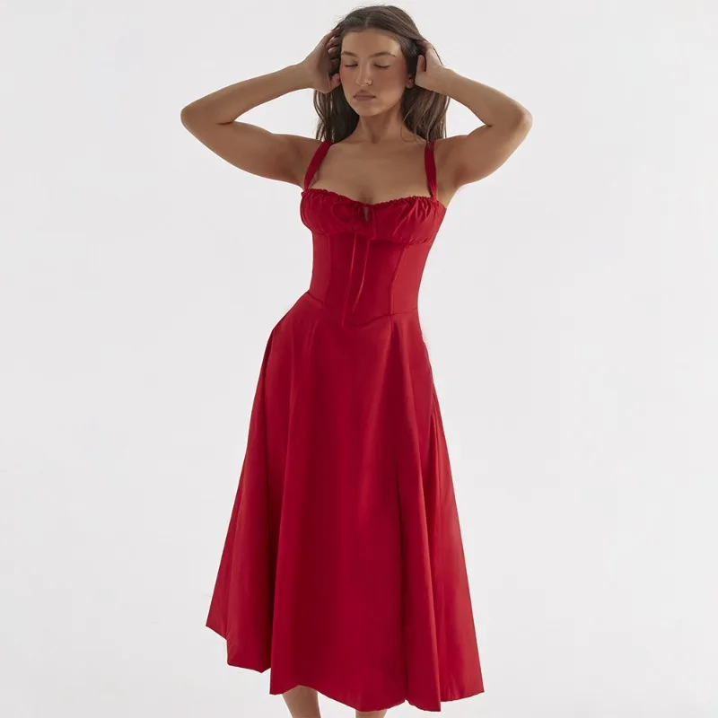 

Summer Dress with Straps and Waist Cinching A-line Slit Suspender Dress in Europe and America