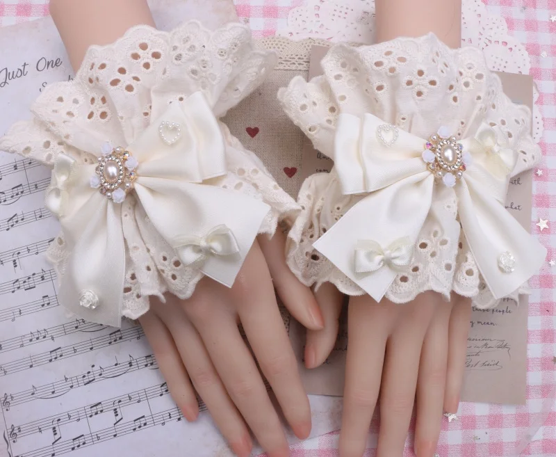 

Sweet and Cute Lace Big Bow Rhinestone Elastic Hand Sleeves Hair Accessories