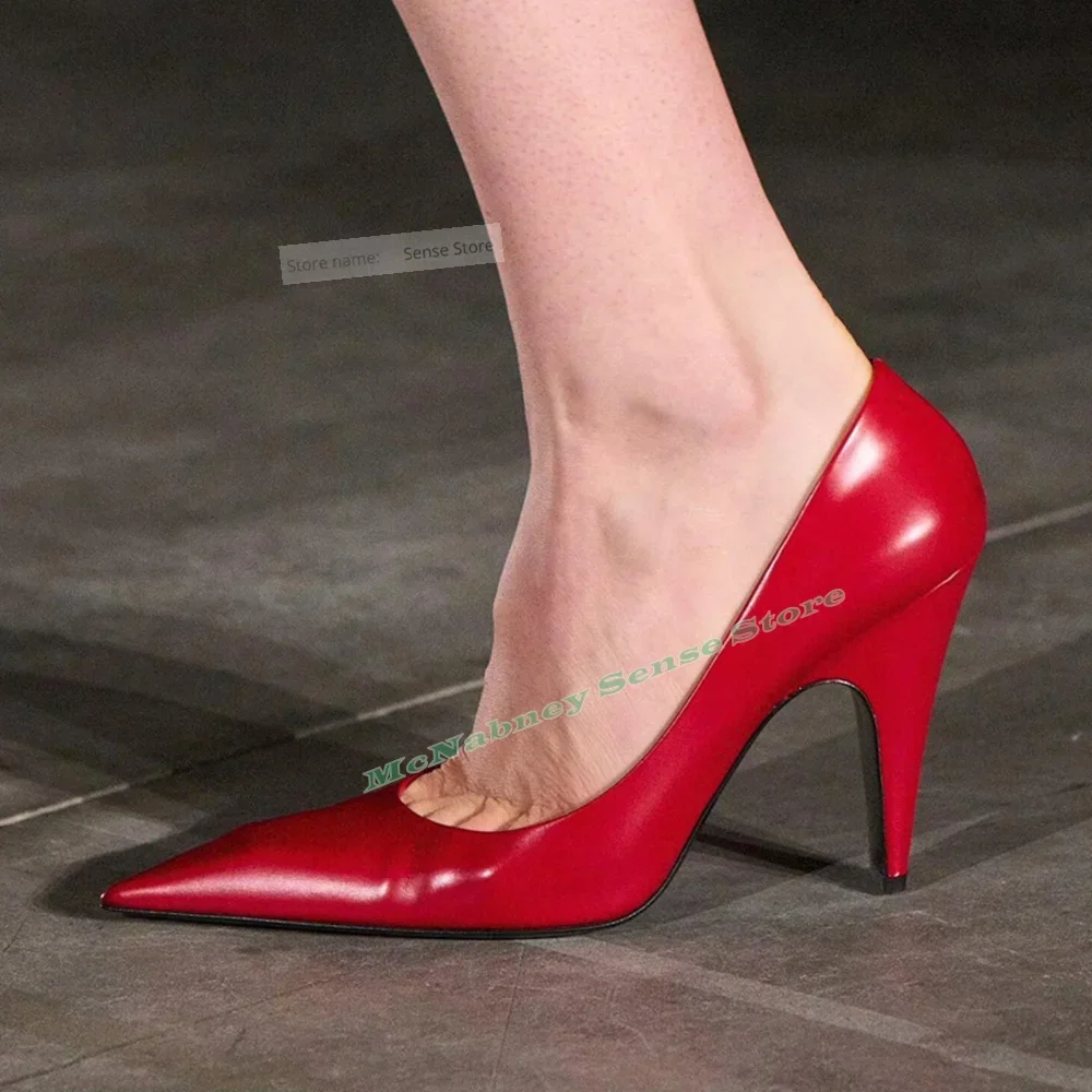 

Туфли-лодочки с супер острым носком на массивном высоком каблуке, однотонные женские пикантные туфли без шнуровки, летняя вечеринка, дизайнерская обувь по индивидуальному заказу, взлетно-посадочная полоса