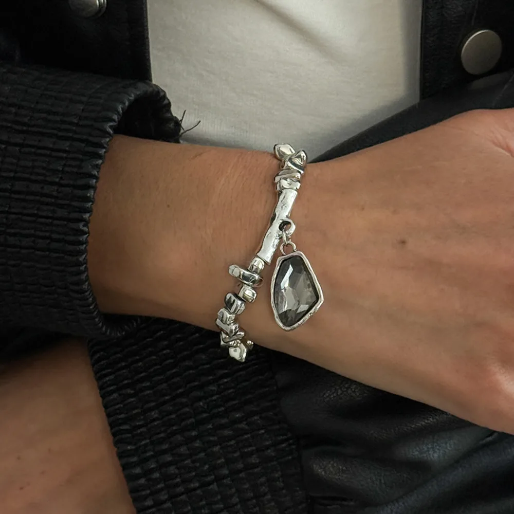 SHIXIN 3 Colors Simple Shiny Rhinestone Irregular Pendant Bracelet for Women Fashion Acrylic Beaded Bracelet Jewelry Accessories