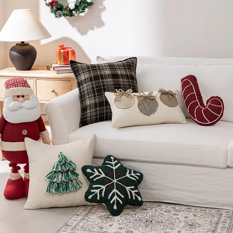 

Christmas Cushion Cover Modern Novelty Shape Santa Embroidery Plush Pillow Case for Holiday Home Decor Sofa Decorations Gift