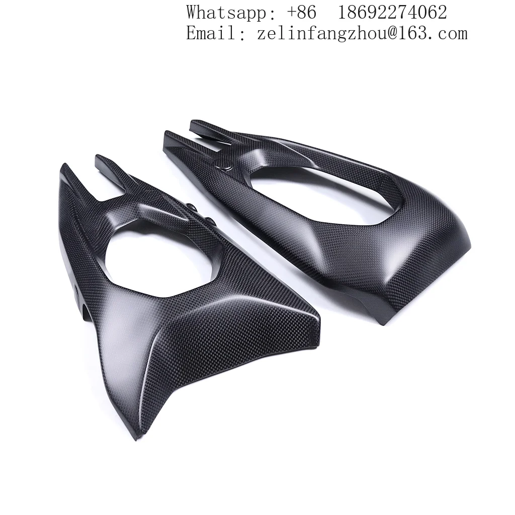 AKOSO Prepreg Dry Carbon Fiber Motorcycle Swingarm Cover for Ducati Streetfighter V4 V4S 2025 2026 Lightweight