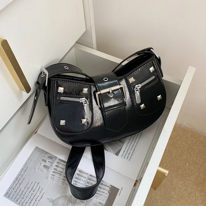 Korean Vintage Crescent Armpit Bag Women Casual Rivet Motorcycle Bag Fashion Texture Handbag Leather Zip Stylish Shoulder Bag