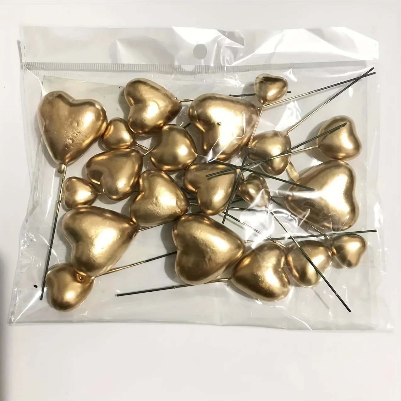 20PCS Heart Cake Topper Set – Assorted Sizes and Metallic Love Ball Decorations – Perfect for Weddings, Birthdays, Anniversaries