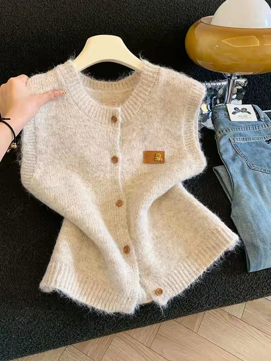 Artistic Style Women's Knitted Sleeveless Vest Spring Autumn Winter Top Cleanfit Girl's Fashion Inner Wear Short Length