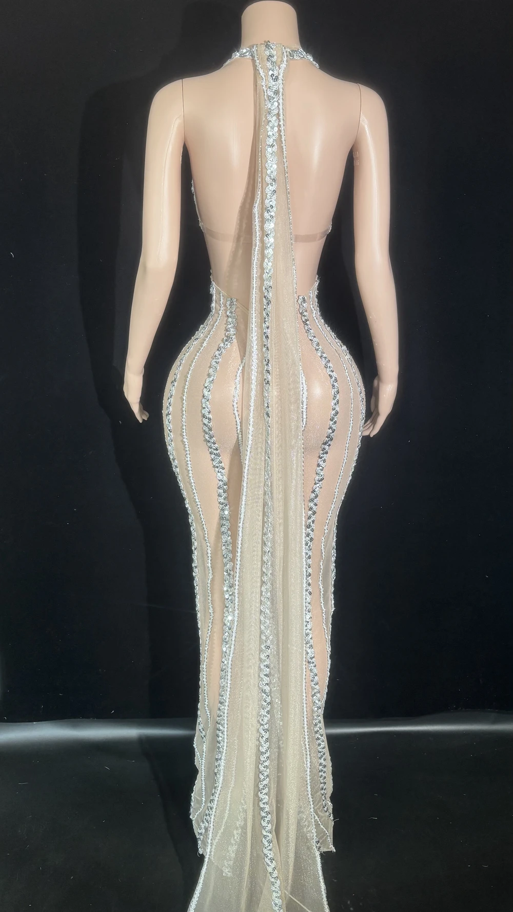 Ropa para sesión de fotos de mujer, disfraz de cantante, traje Sexy de malla transparente con espalda descubierta, vestido de cola para celebración de boda, noche, graduación y cumpleaños