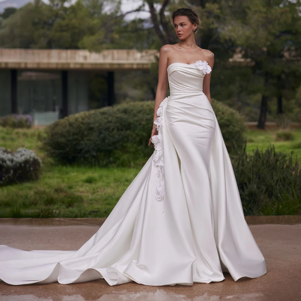 

Classic Strapless Satin Wedding Dress For Women Detachable Train Long 3D Flower Mermaid Bridal Party Gown vestido de novia
