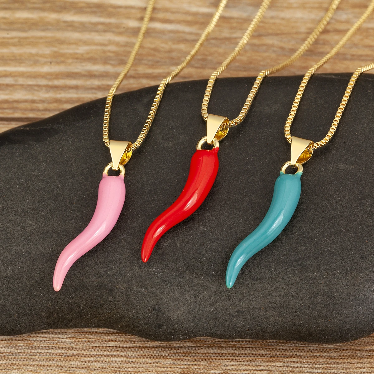 Heißer Verkauf 5 Farben Chili Charms Anhänger Halskette Für Frauen Weibliche Hip-Hop Stil Persönlichkeit Kette Choker Schmuck Alltagsgeschenke