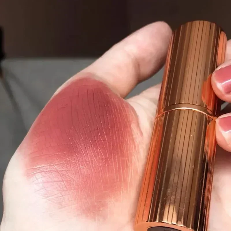 Hot Selling Lip Gloss Long Lasting With Natural Shine Moisturizing Moisturizing And Amazing Results Perfect For Sexy Looks