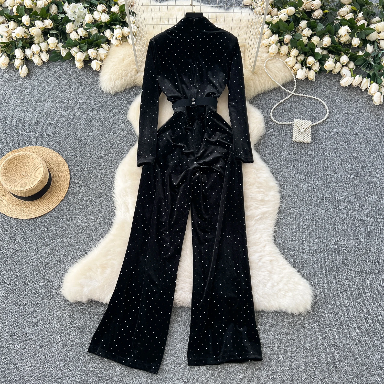 Vintage V-neck Long Sleeves Rhinestone Top Velvet Jumpsuit High Street Streetwear Elegant Wide Leg Pants Winter Women Clothing