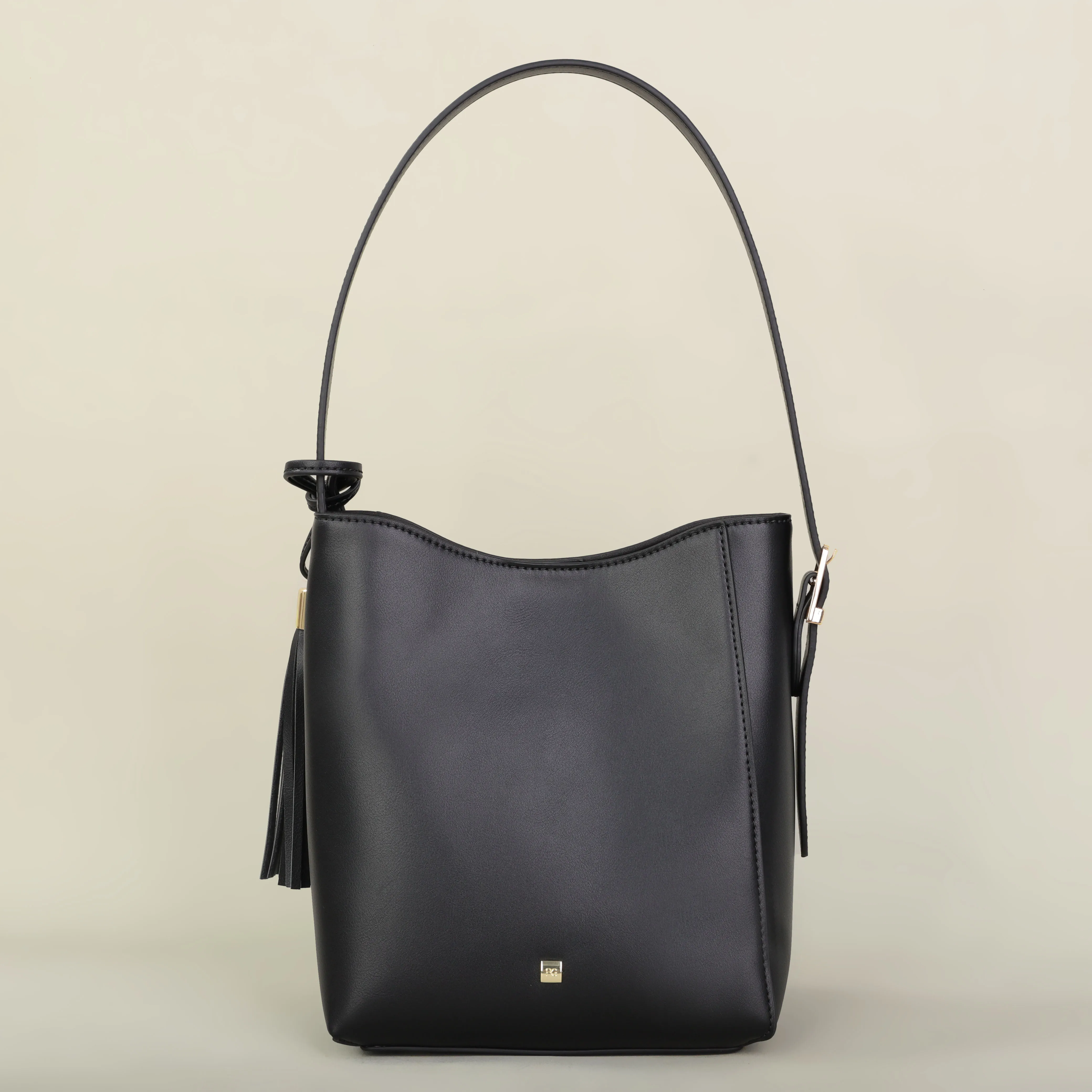 PG PATSY GARIS Leichte Nischen-Luxus-Schultertasche Neuestes Modedesign Hochwertige Minimalistische Elegante Strandtasche Ausverkauf – Detail 2