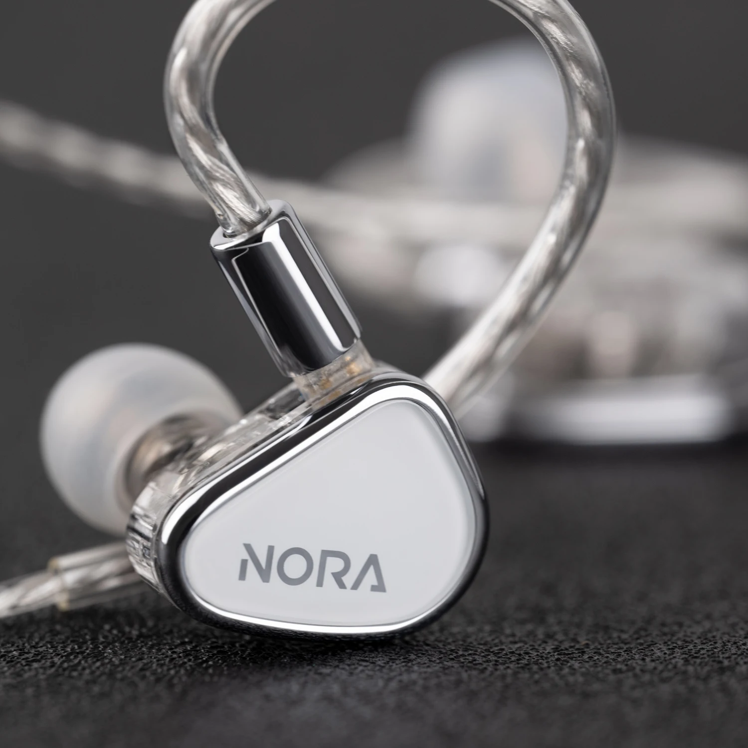 TANCHJIM NORA シングルダイナミックインイヤー HIFI モニタリング有線ヘッドフォン