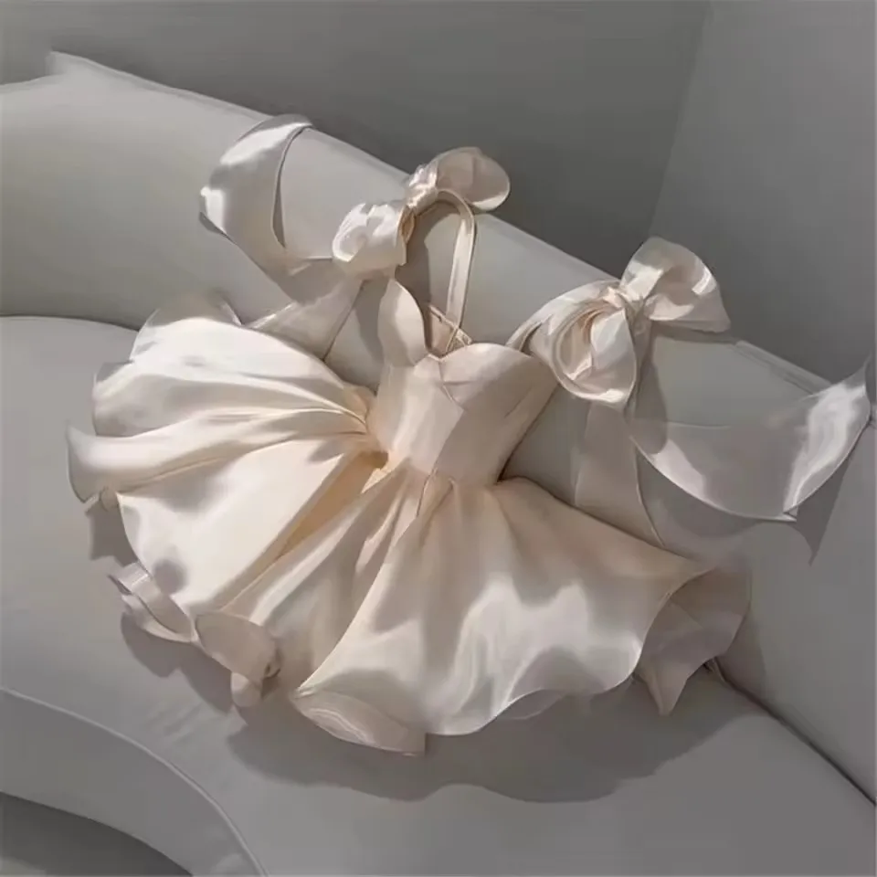 Custom Made Graceful Sweetheart Collar Pleated Ball Gown Evening Gown Strapless Puffy Back Lace up Prom Gown with Bow vestidos