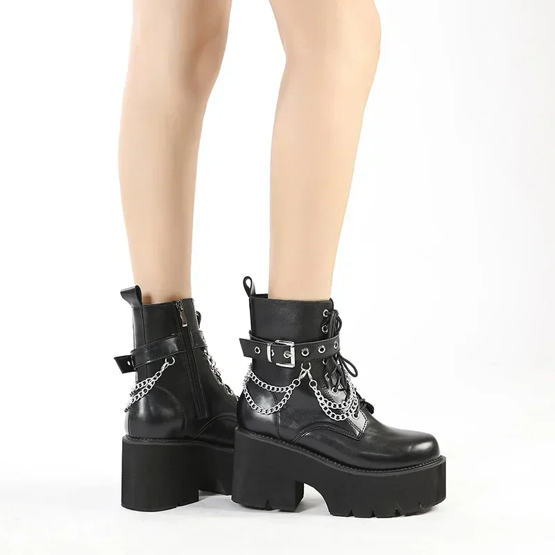 

Women Round Toe Riding Boots Fashion Platform Zipper Design Short Boots Punk Gothic Black Female Height Increasing Chain Shoes