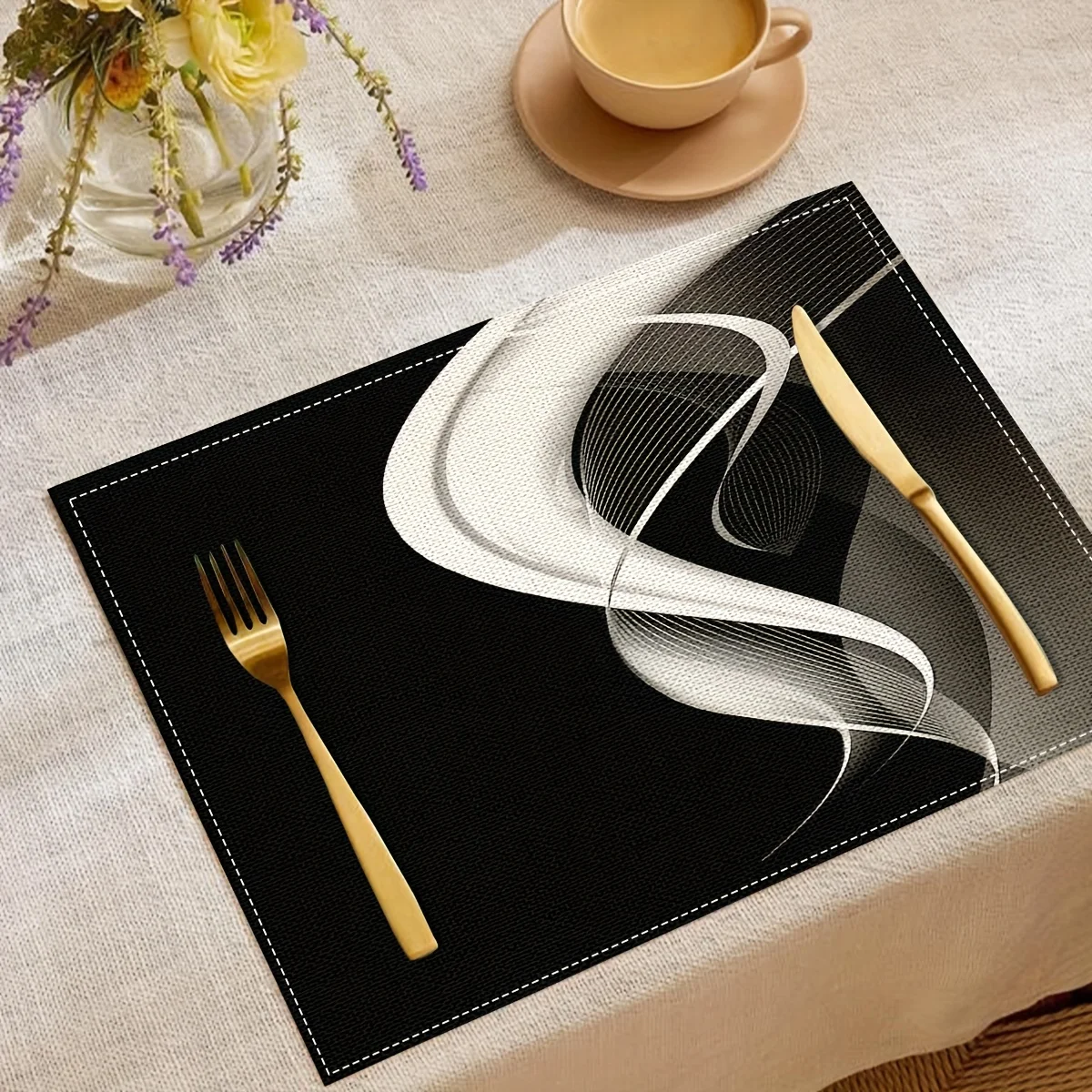 4‑Pieces Modern High‑End Black White Table Napkin Set, Washable Rectangular Napkins for Party Decor