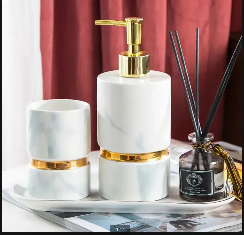 

Ceramic Decoration Bathroom Supplies Bathroom 4-piece Set Wash Set Lotion Bottle Mouth Cup Aromatherapy Bottle Oval Storage Tray