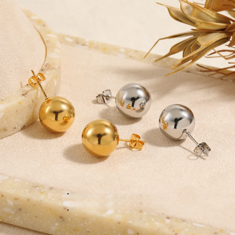 

Versatile Hollow Round Ball Bead Titanium Steel Earrings Vacuum Plated 18K Gold Non-allergenic Non-rusting Jewelry for Women