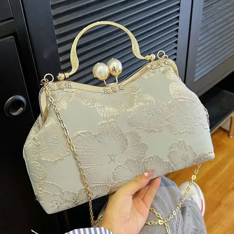 Vintage Women Flower Wedding Dinner Shell Clip Evening Clutch Handle Totes Embroidery Chain Crossbody Bags Purse And Handbags