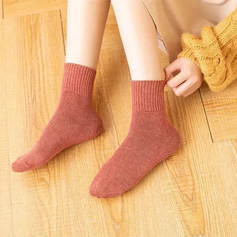 5 Pairs Pack Lot Women Socks Solid Color Warm Knitted Girl Colorful Special Comfortable Explosion Happy Cotton Socks