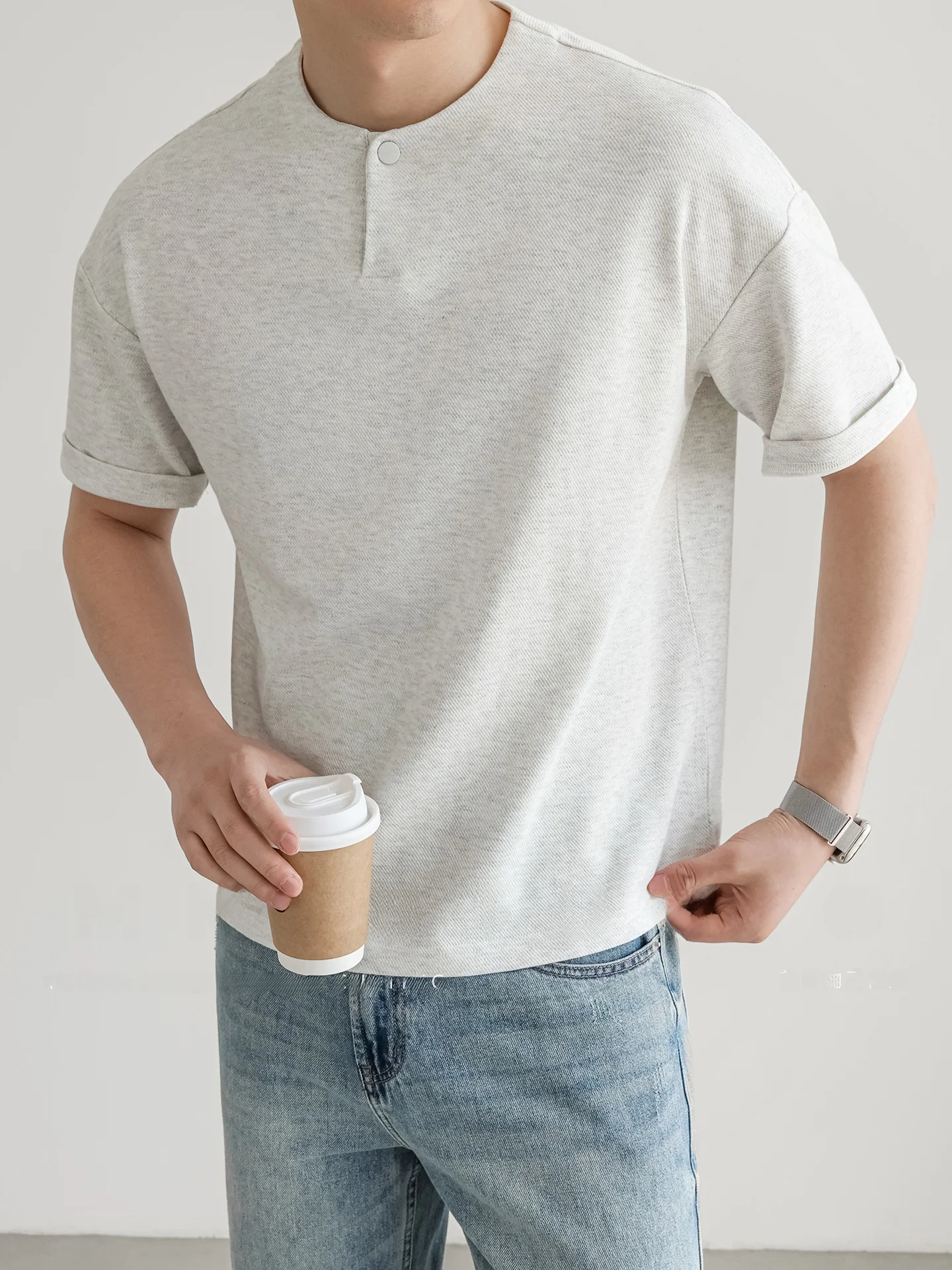 Casual Knitted Short Sleeve T-Shirt Men Summer Breathable Henry Collar One Button Flannel Texture Diagonal Weave Youth Fashion