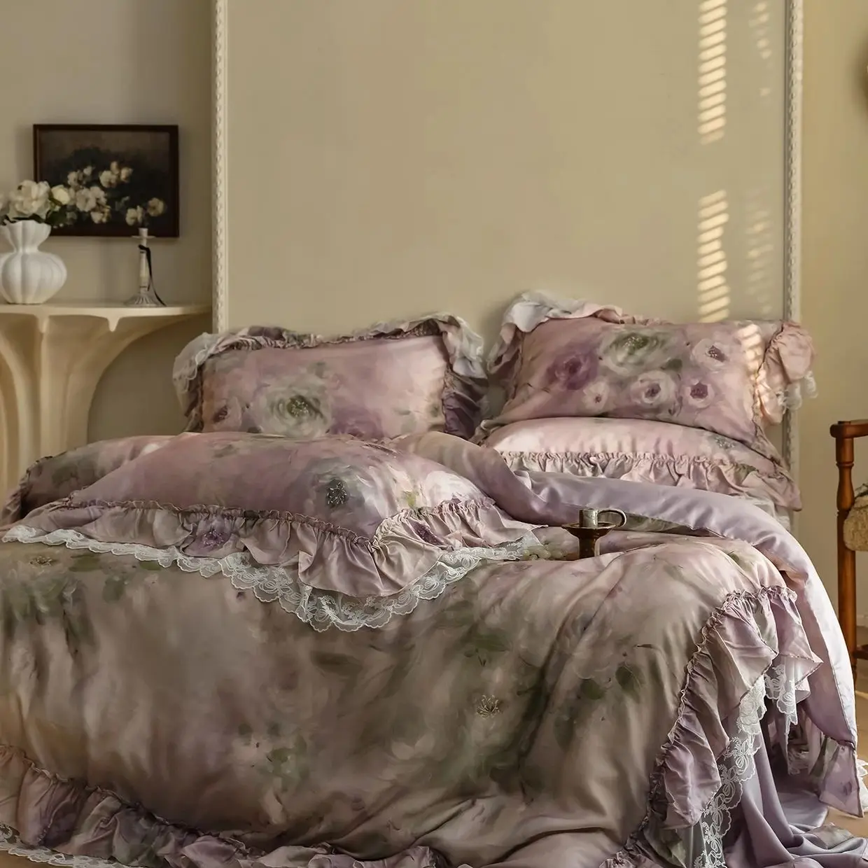 

Luxury French Vintage Floral Lyocell Bedding Set 4Pcs Ruffle Lace Edge Duvet Cover Soft Silky Flat/Fitted Bed Sheet Pillowcases
